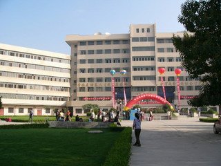 对照阅读两者都保留在站内即可形成完整